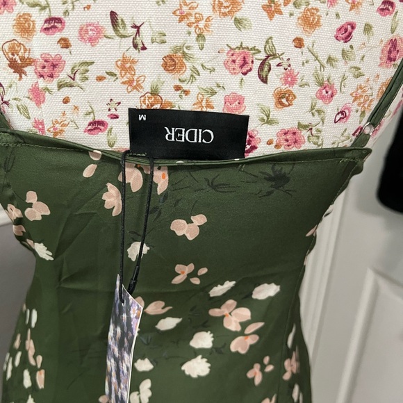 Cider Midi Dress - Picture 2 of 5